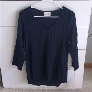 NEW WITH TAGS Universal Thread Navy  Shirt